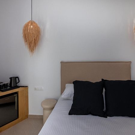 Alora Suites Tínos Eksteriør billede