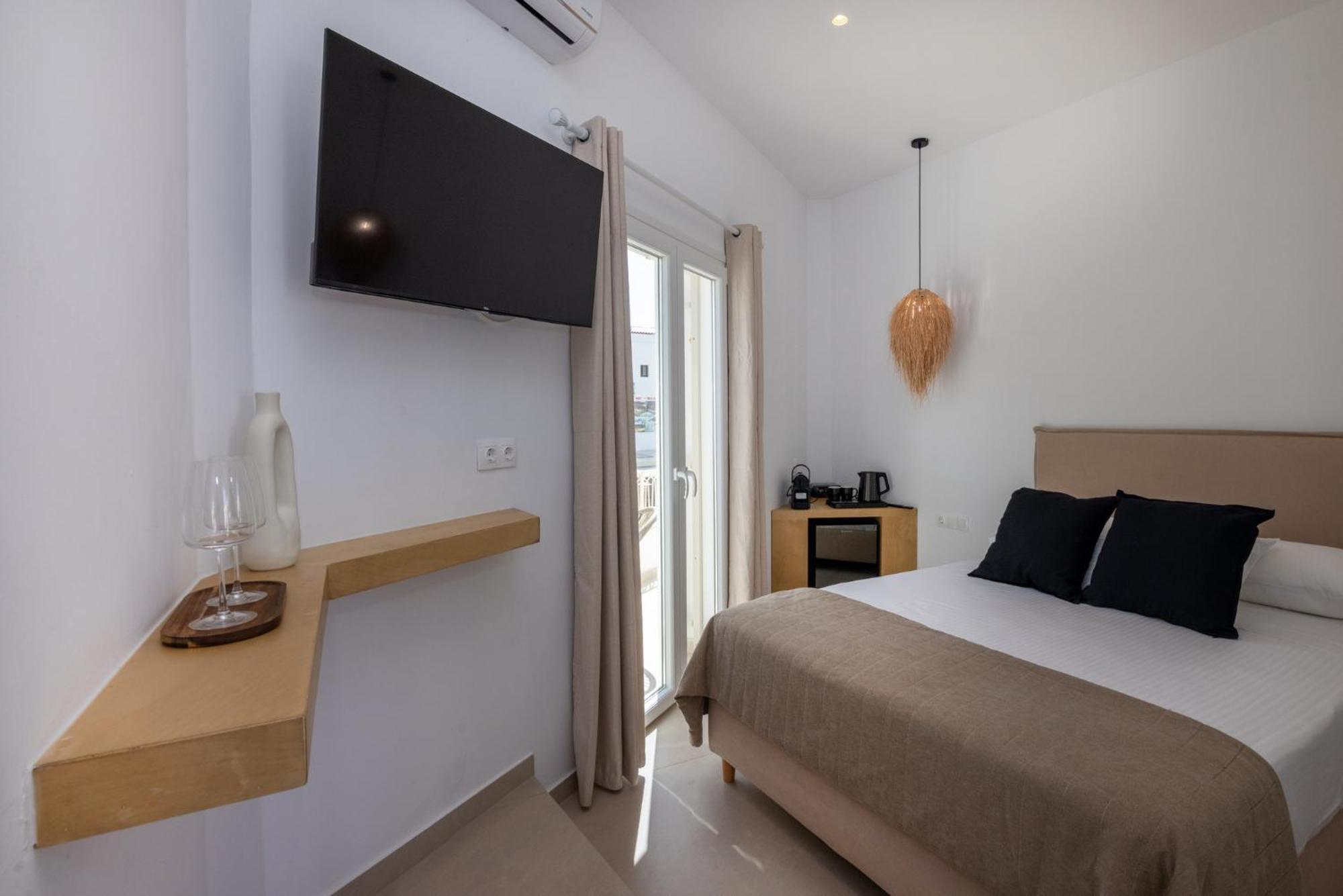 Alora Suites Tínos Eksteriør billede