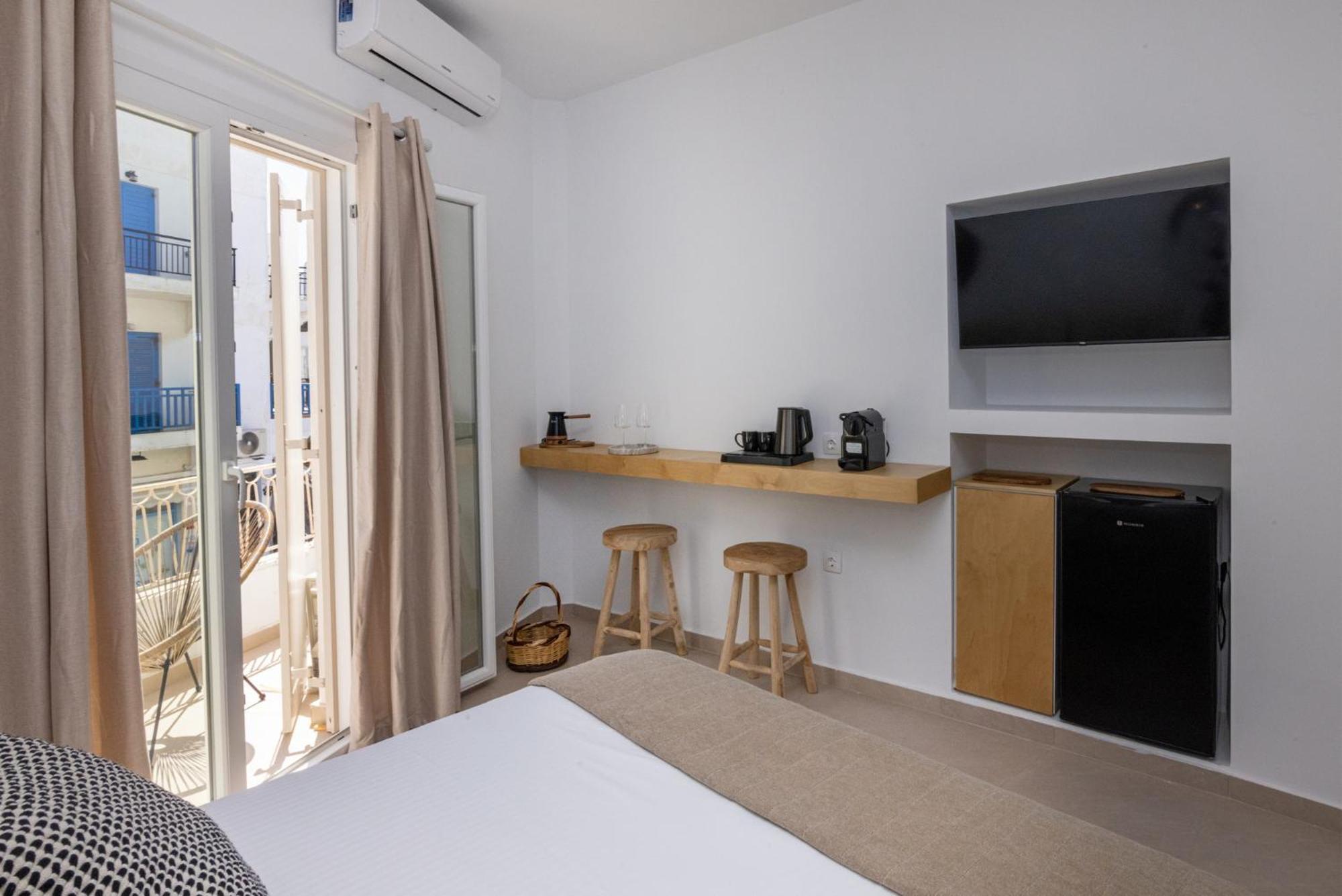 Alora Suites Tínos Eksteriør billede
