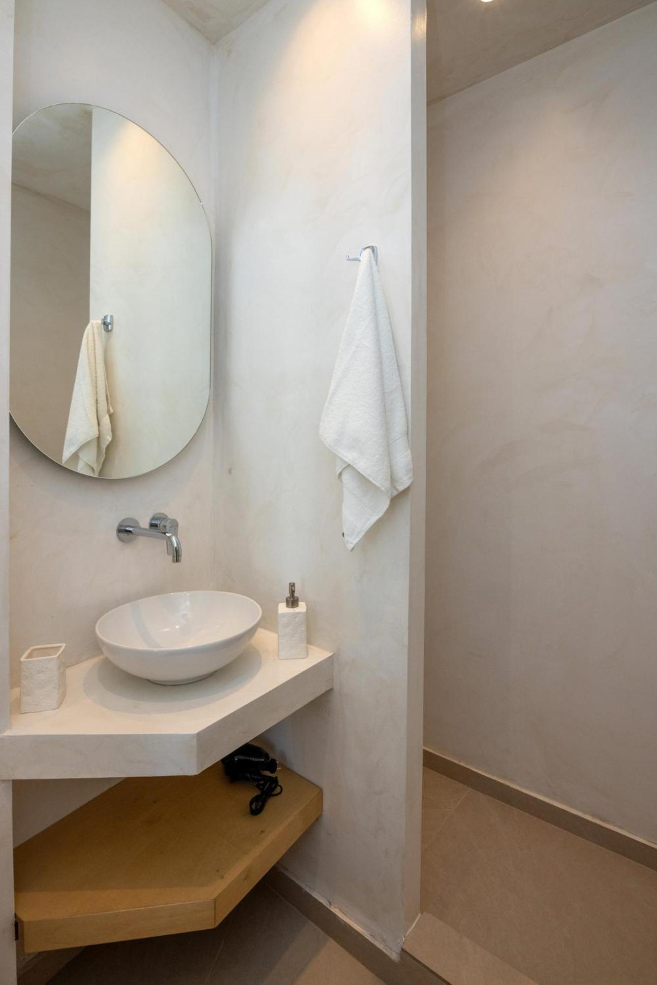 Alora Suites Tínos Eksteriør billede
