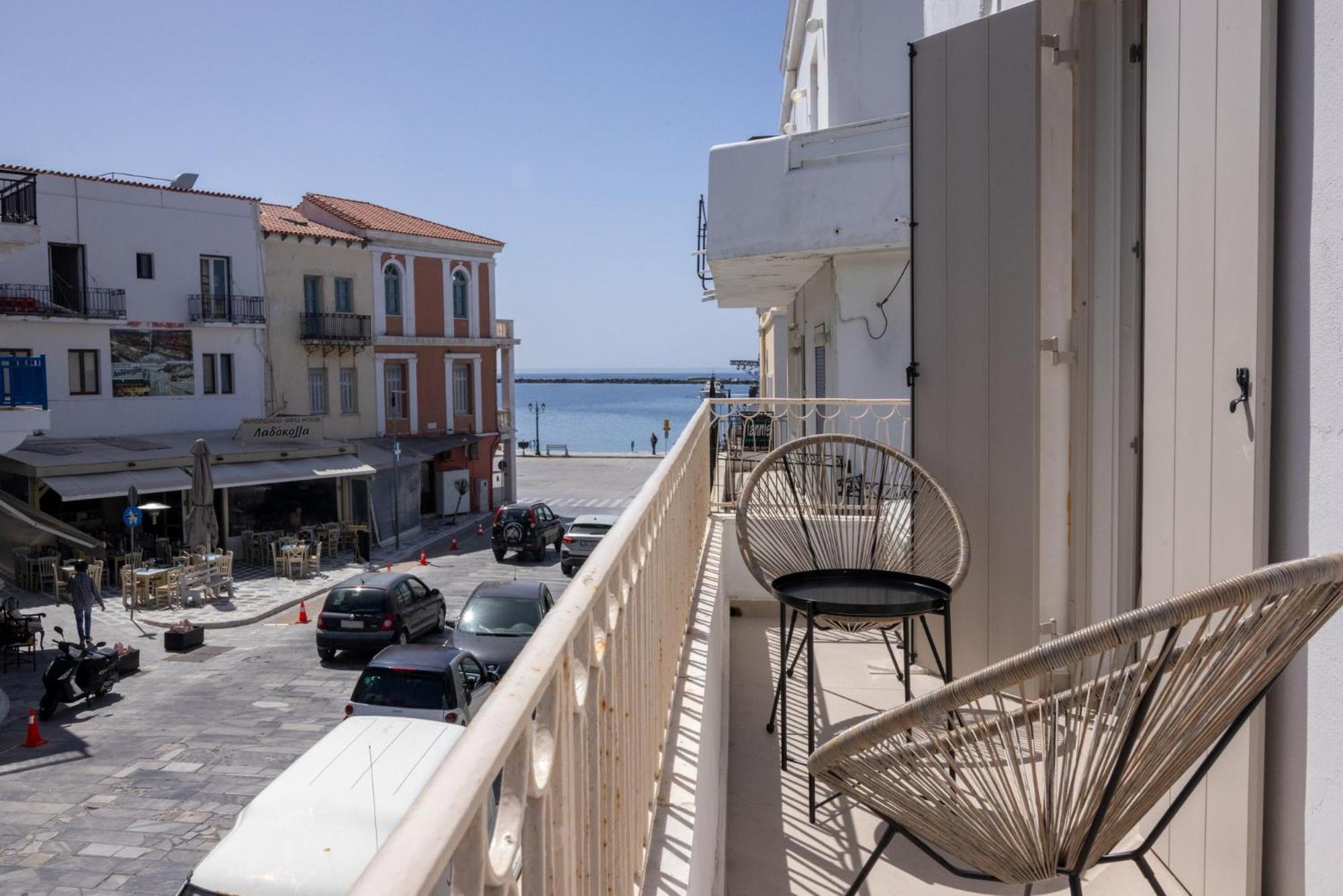Alora Suites Tínos Eksteriør billede