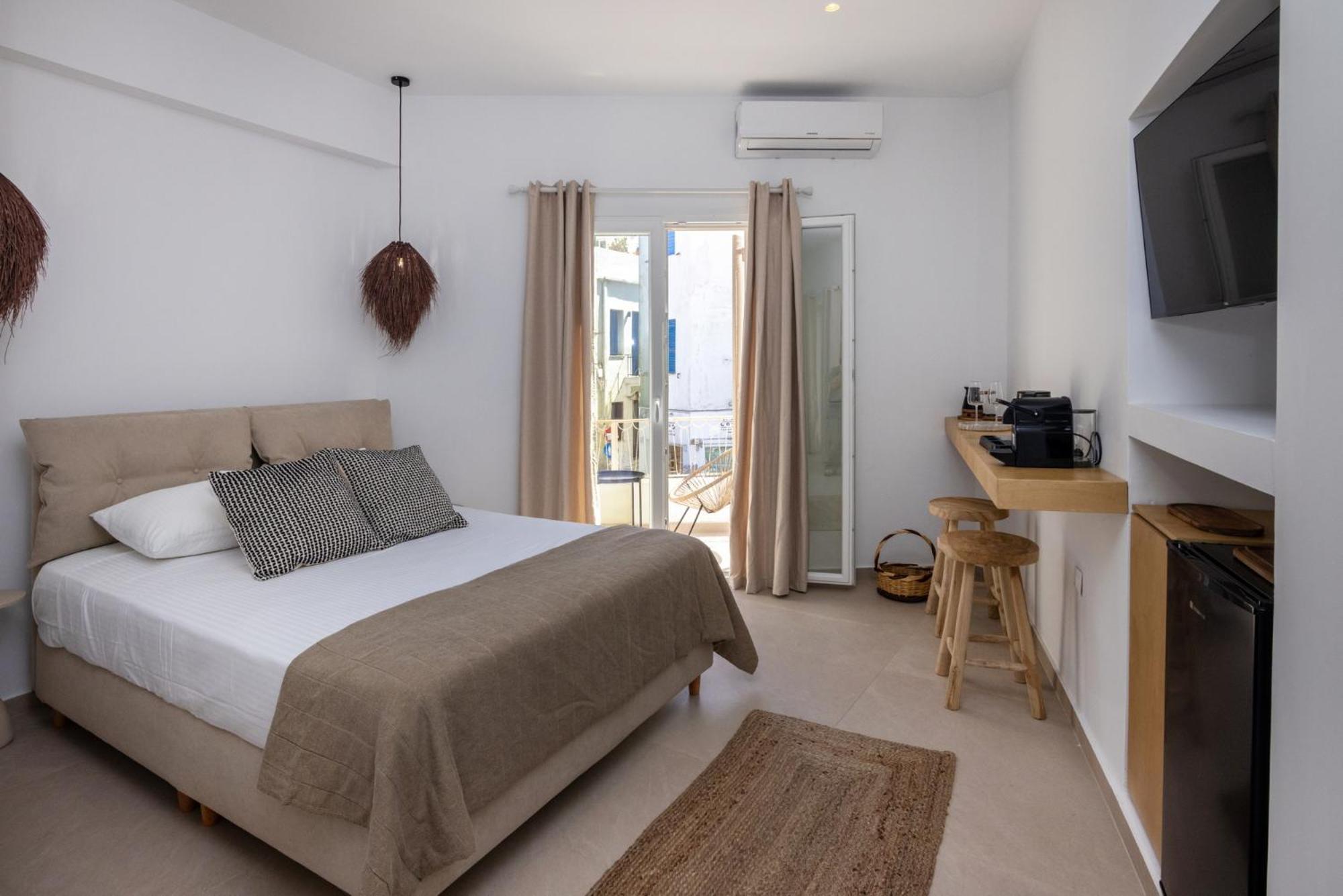 Alora Suites Tínos Eksteriør billede